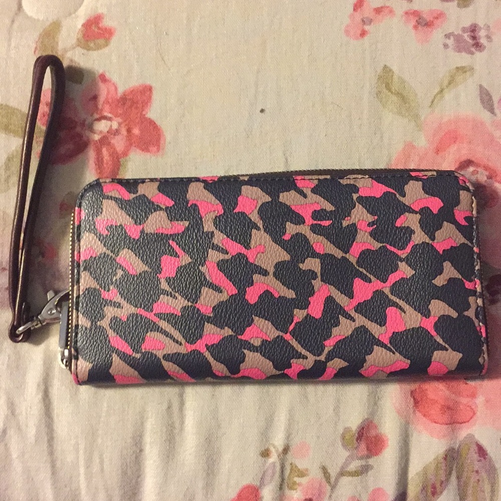 Fossil wallet